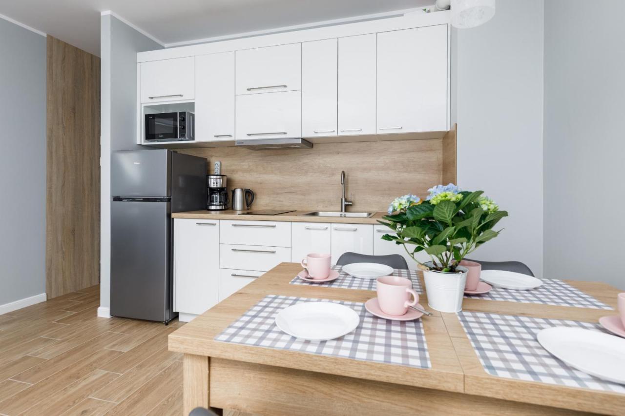 Apartment Rybacka With Parking&Balcony By Noclegi Renters เมียนซีวอเจีย ภายนอก รูปภาพ